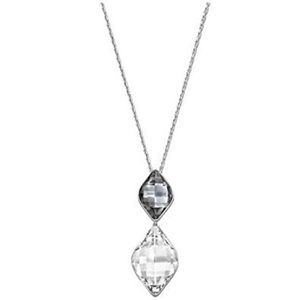 ✨NEW IN BOX SWAROVSKI NECKLACE ✨